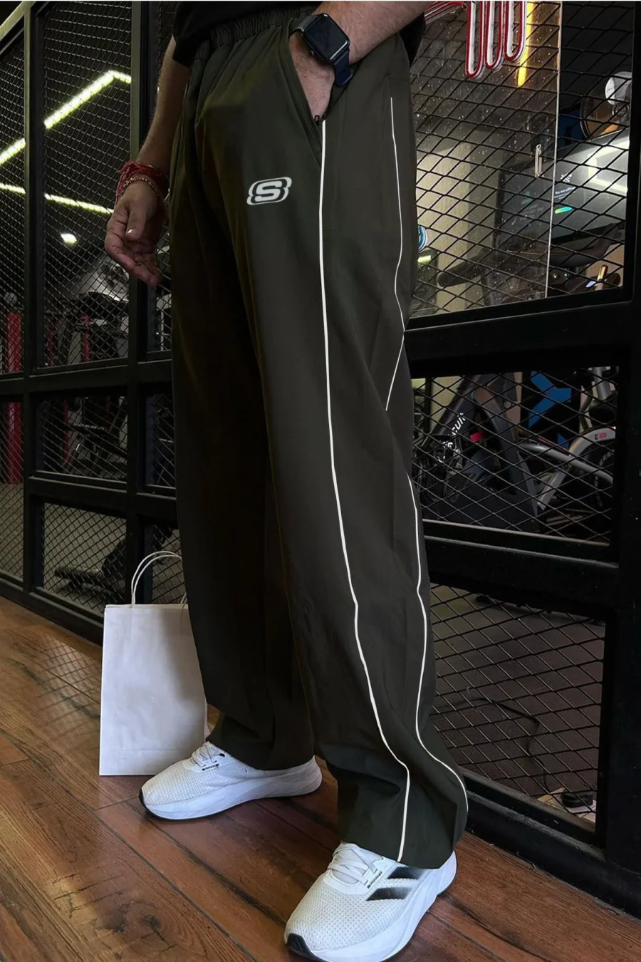 Loose Bottom Zip Style Imported Sportswear Trouser - Dark Green